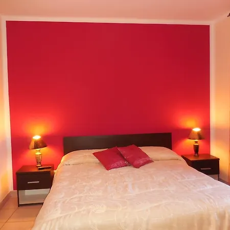 فندق مبيت وإفطار Ca' Melia *